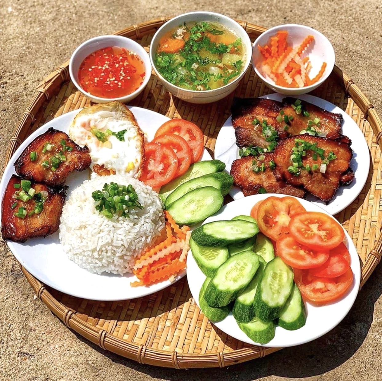 Những món cơm nổi tiếng ảnh 1 Nhung mon com noi tieng anh 1