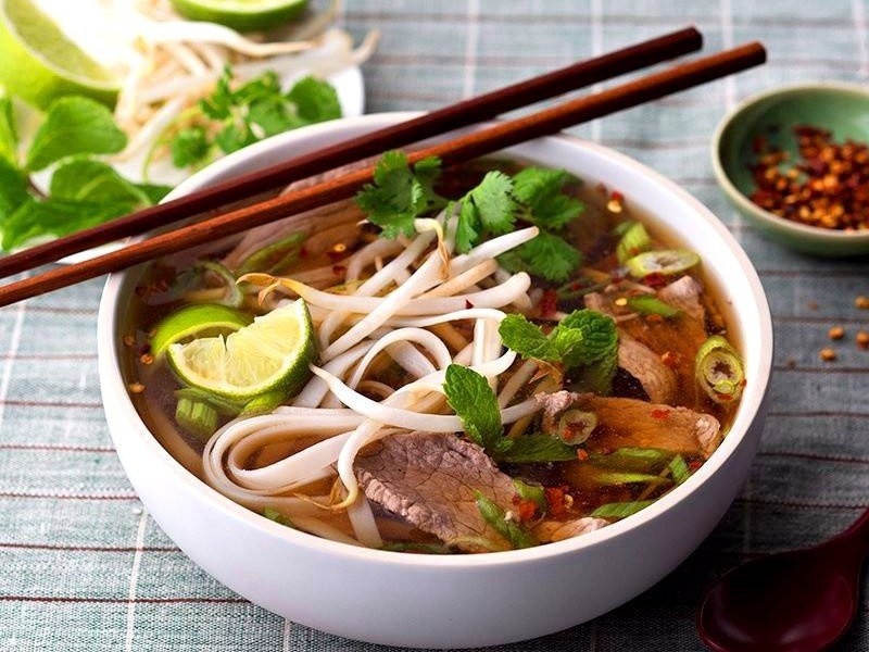 Pho va 6 mon soi chinh phuc thuc khach the gioi hinh anh