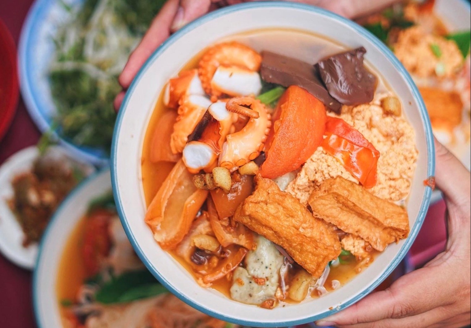 Loat mon hut khach o 3 thien duong am thuc Viet Nam hinh anh