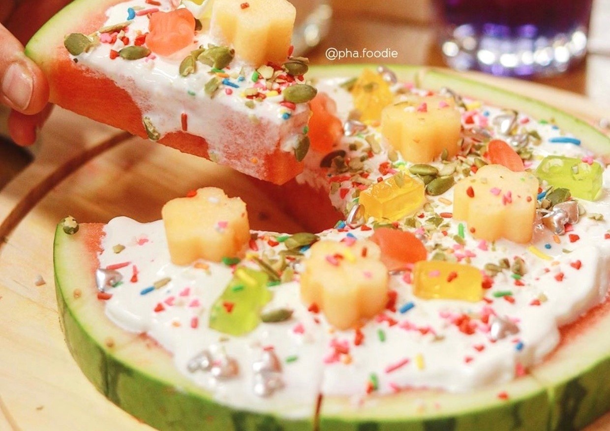 Pizza trai cay va loat mon ngon hut tin do hao ngot o TP.HCM hinh anh