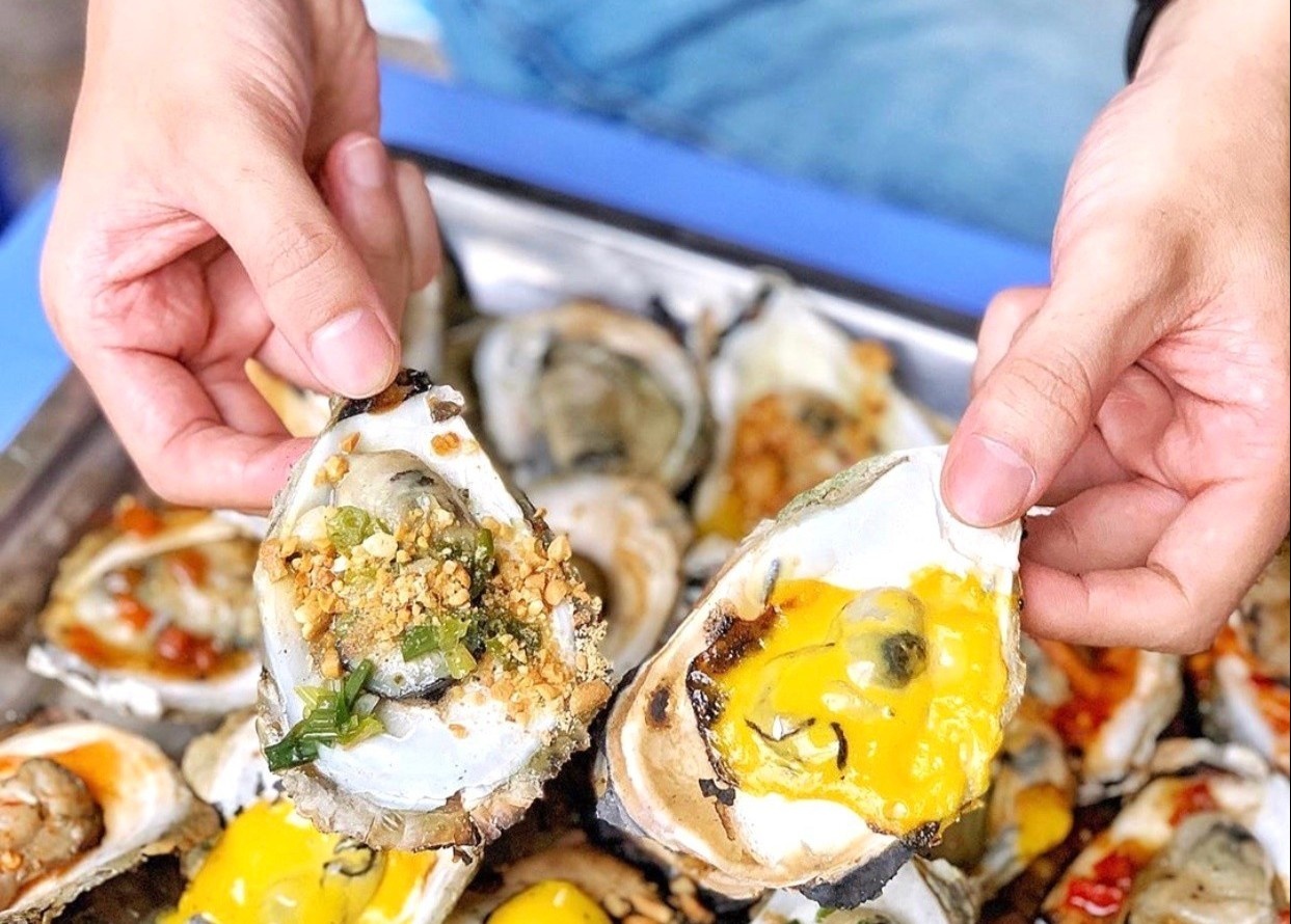 Loat mon hai san hut khach o TP.HCM hinh anh