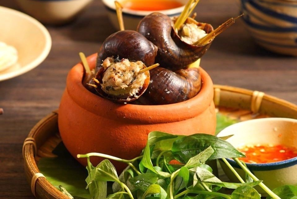 3 diem an trua nhieu mon ngon dan da o TP.HCM hinh anh