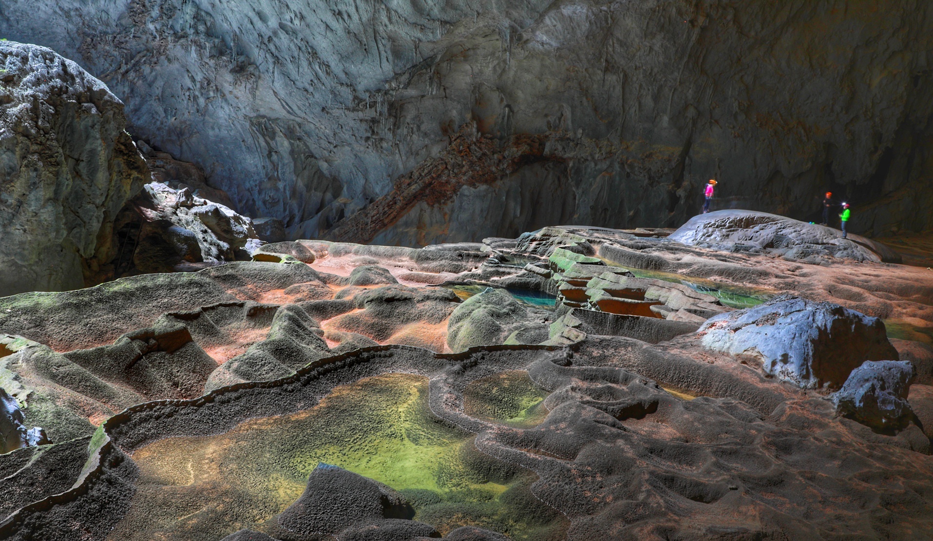 Diem du lich noi tieng anh 6