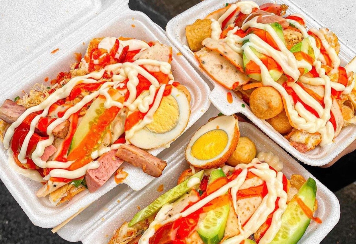 Burger dia bay va 3 kieu banh mi la vi o TP.HCM hinh anh