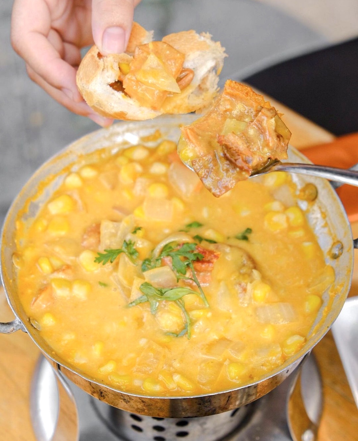 An vat ngay mua o Sai Gon anh 3