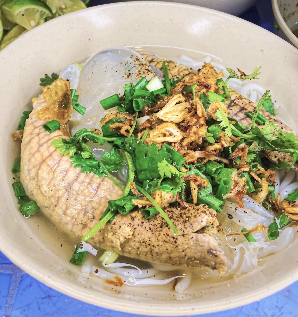 Dac san o diem du lich noi tieng Viet Nam anh 6