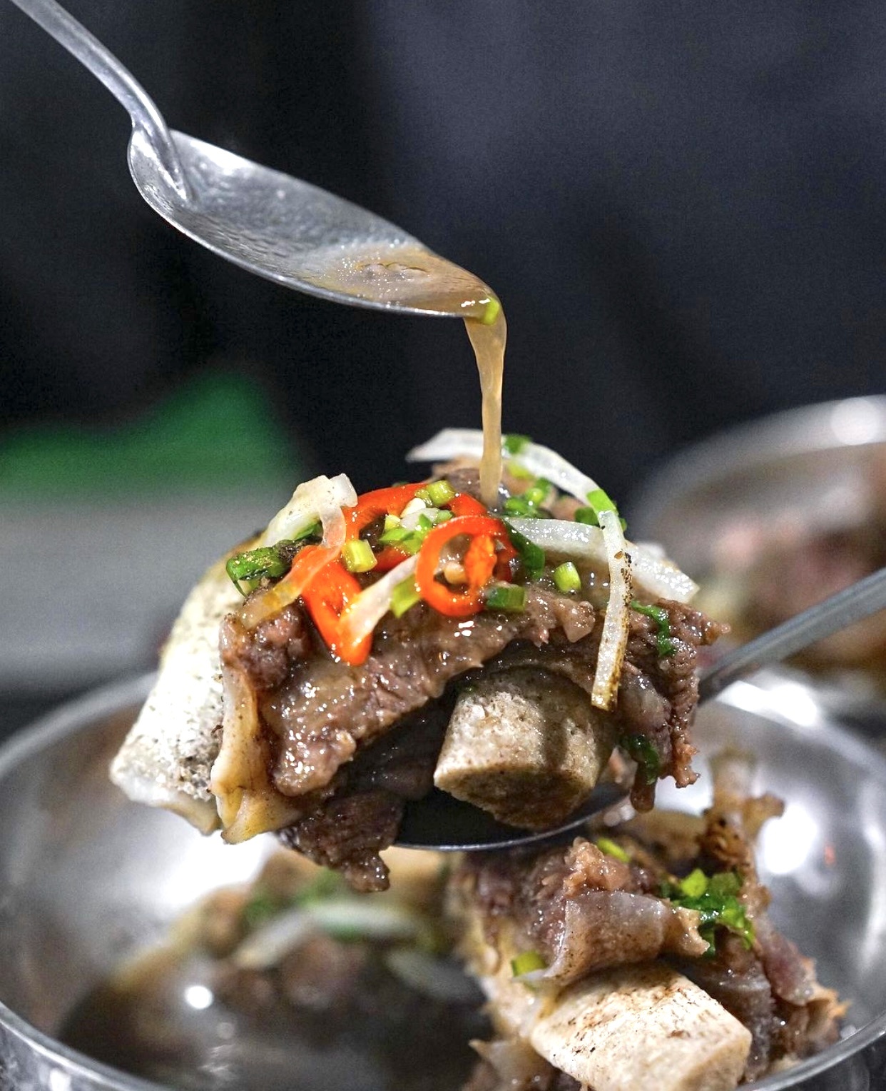 Quan an cho bua toi o Sai Gon anh 1