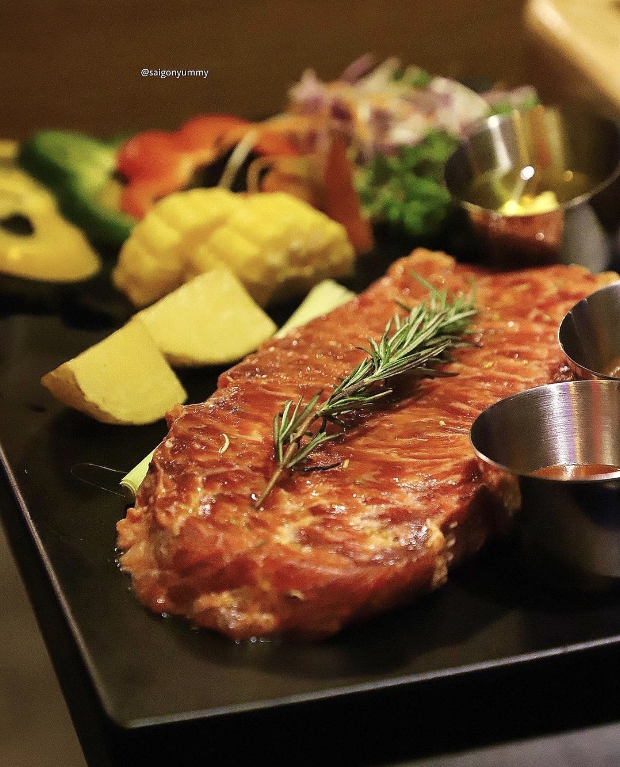 Địa điểm chill về đêm ở Sài Gòn ảnh 4 Dia diem chill ve dem o Sai Gon anh 4