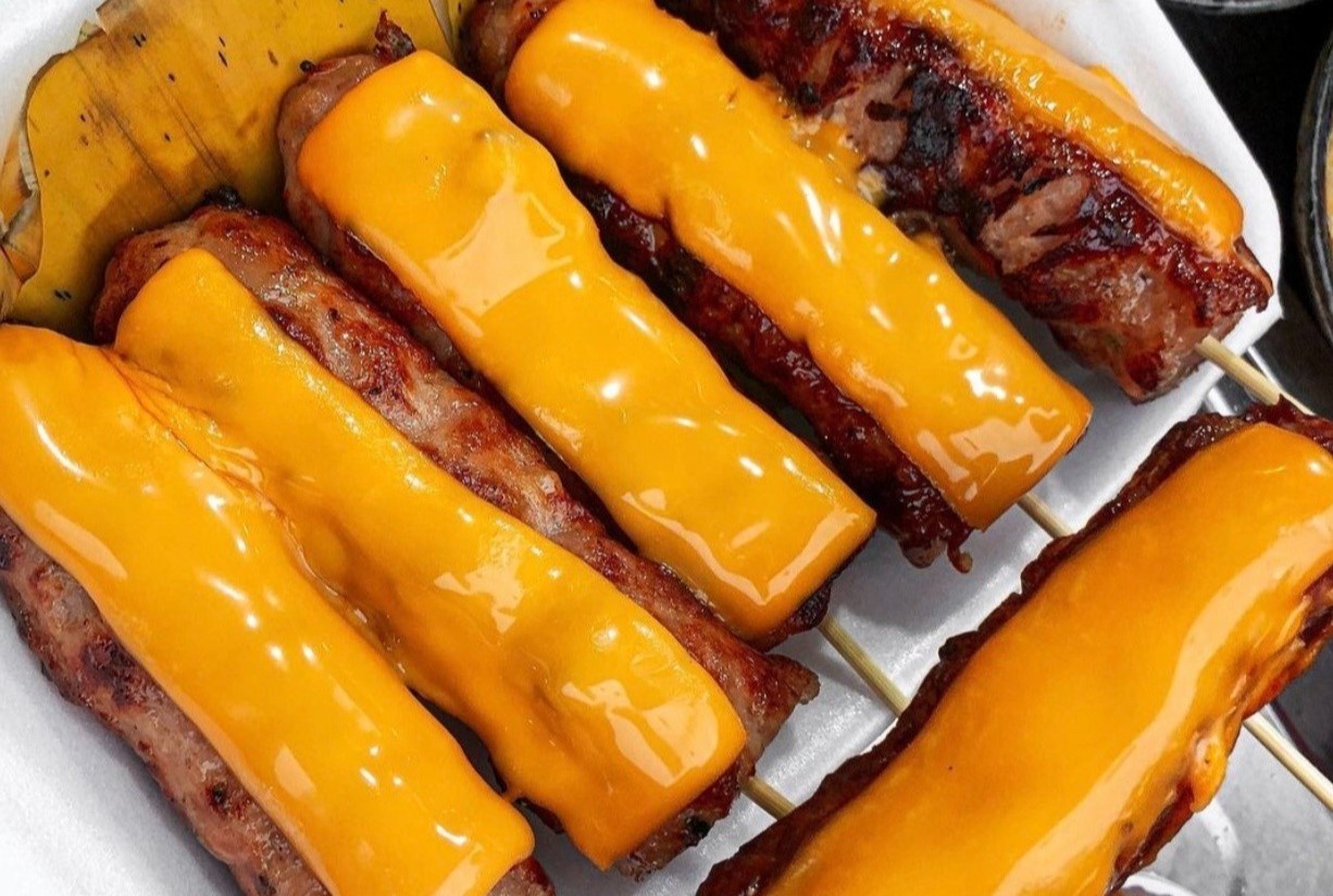 Nem nuong va loat mon ngon ket hop pho mai o TP.HCM hinh anh