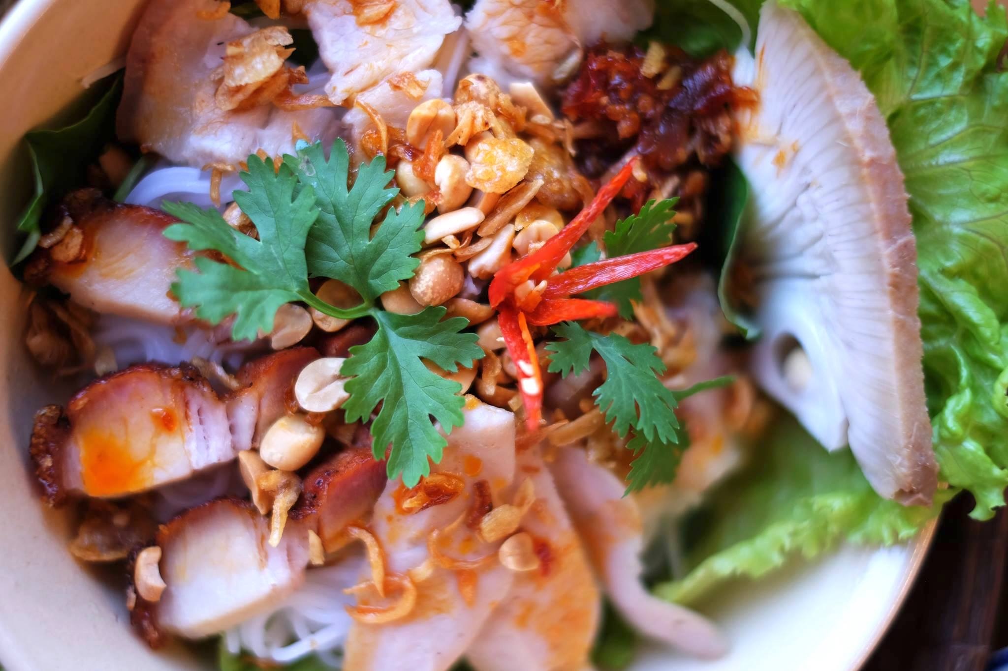 Quan an mien Trung o Sai Gon anh 7