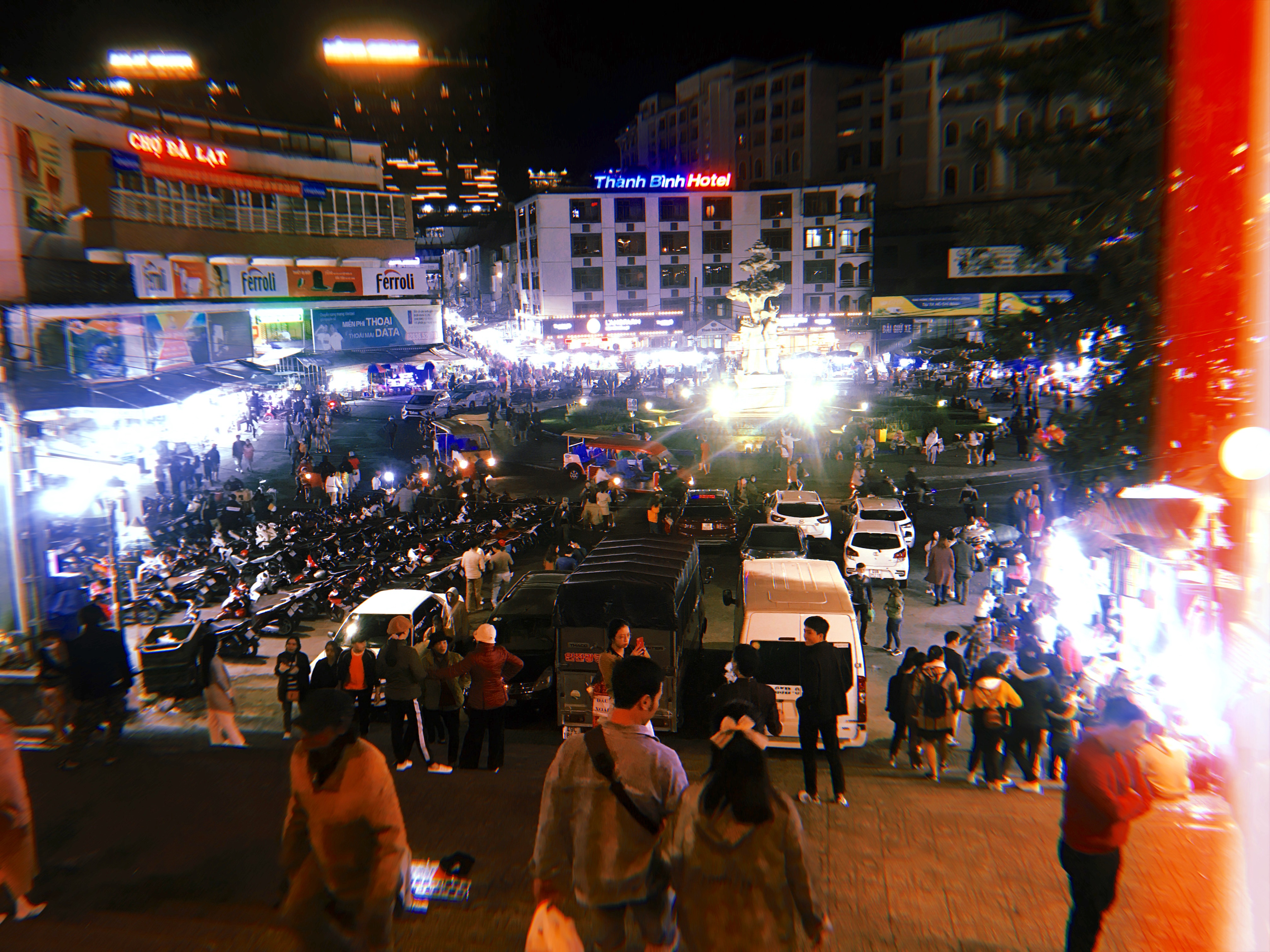 Pho dem o Viet Nam anh 5