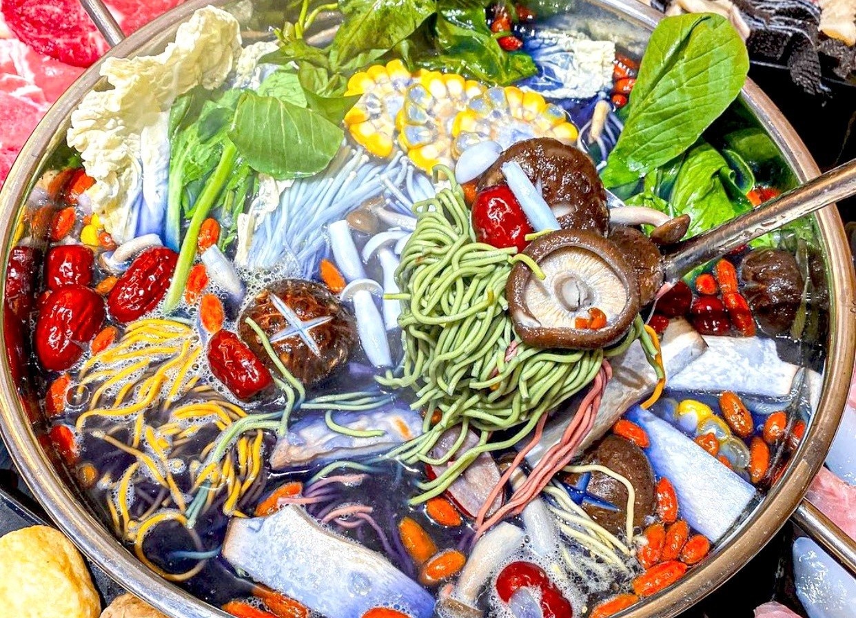 3 kieu lau la vi de thuong thuc cuoi tuan o TP.HCM hinh anh