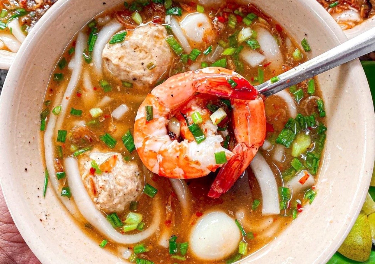 Am bung voi loat mon an dem ngon, re o TP.HCM hinh anh