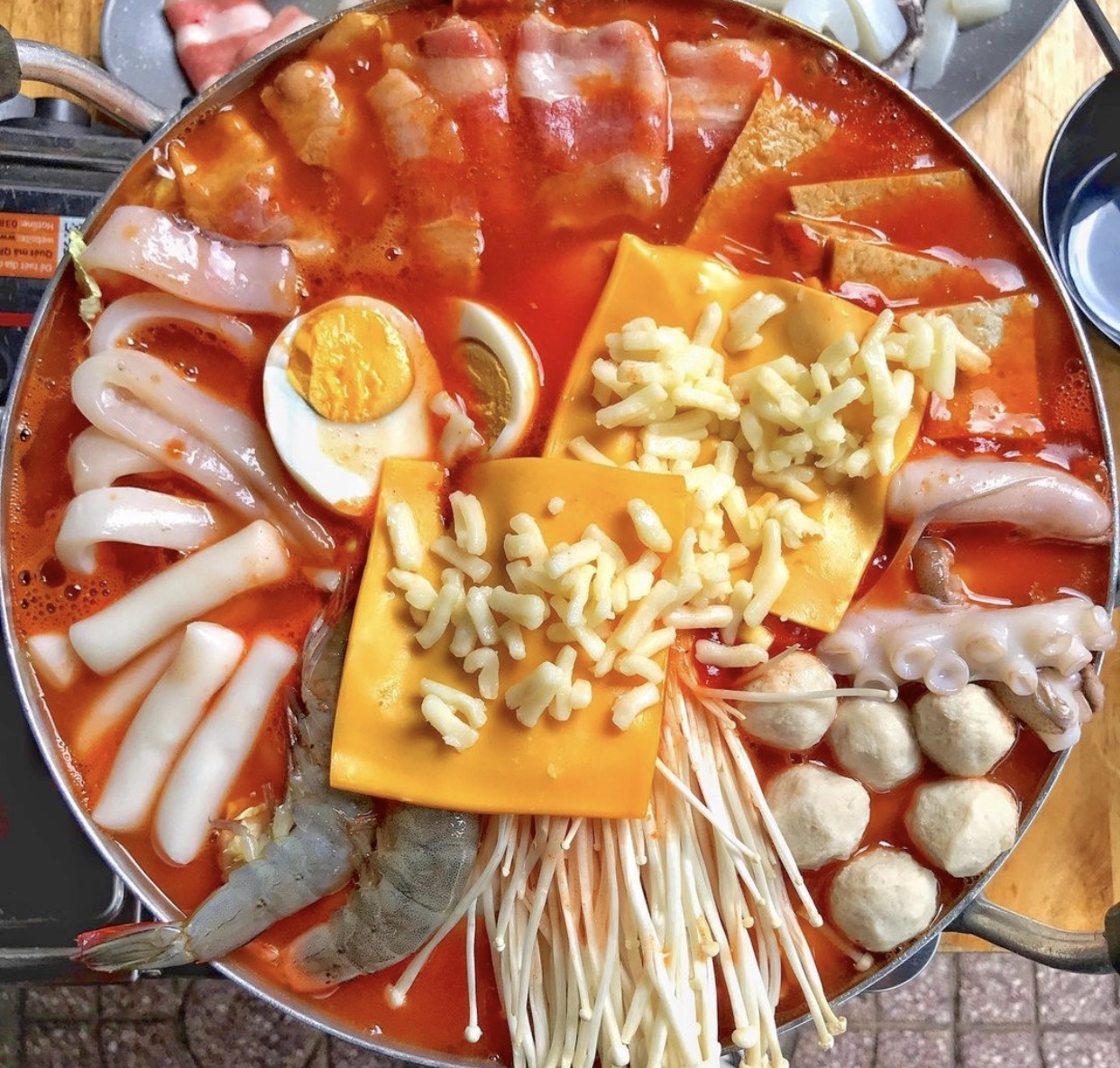 Cac quan lau ngon o Sai Gon anh 4