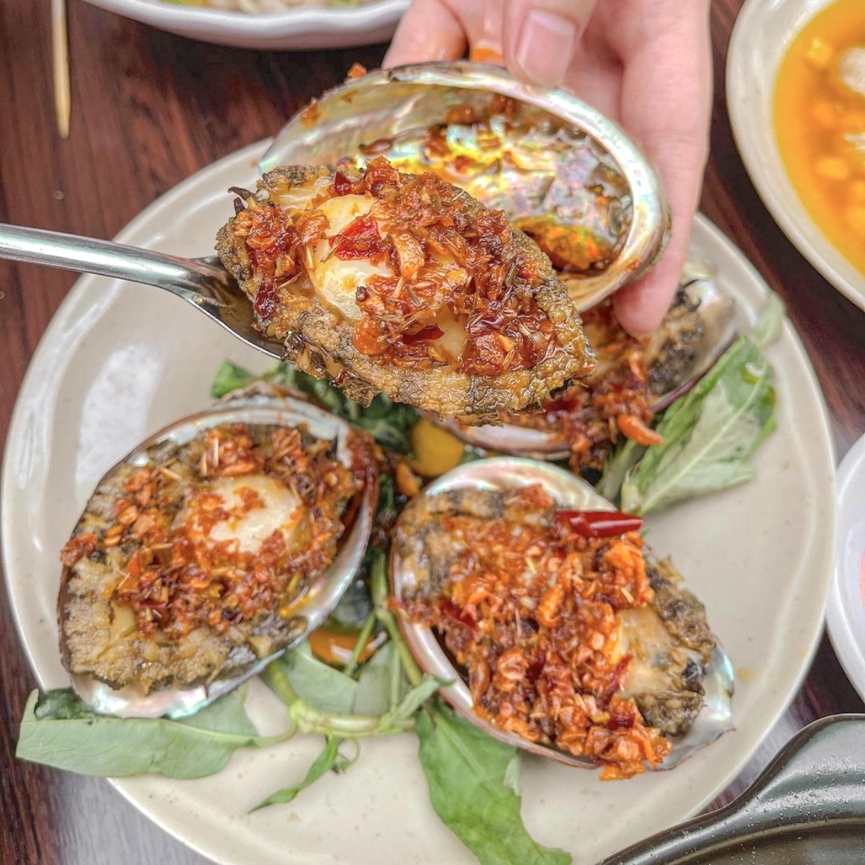 Quán ốc ngon ở Sài Gòn ảnh 10 Quan oc ngon o Sai Gon anh 10