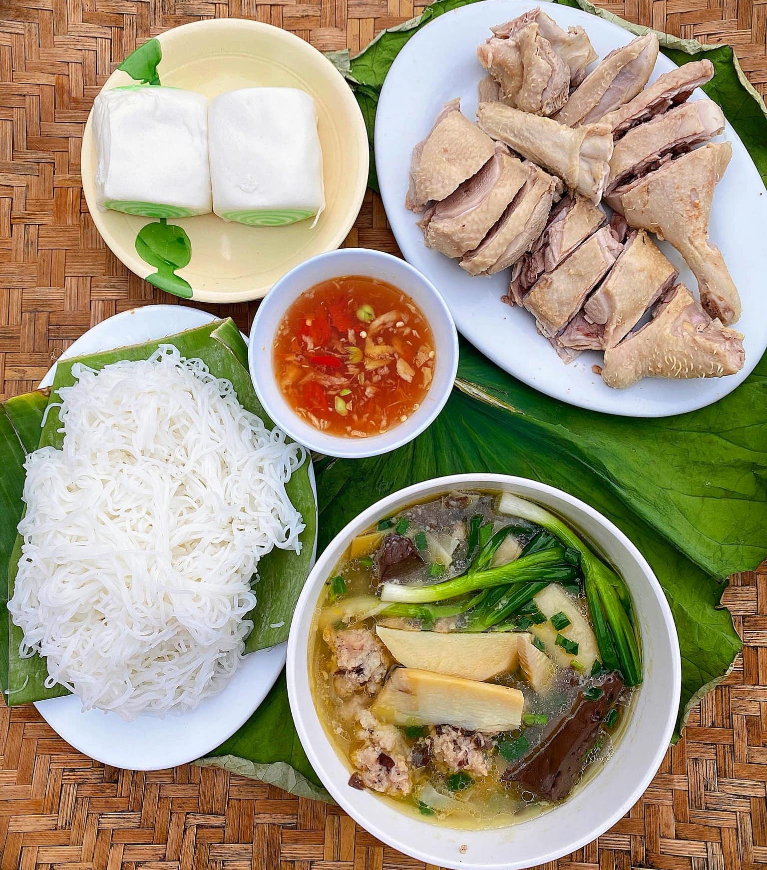 Mon an trong Tet Doan Ngo anh 7