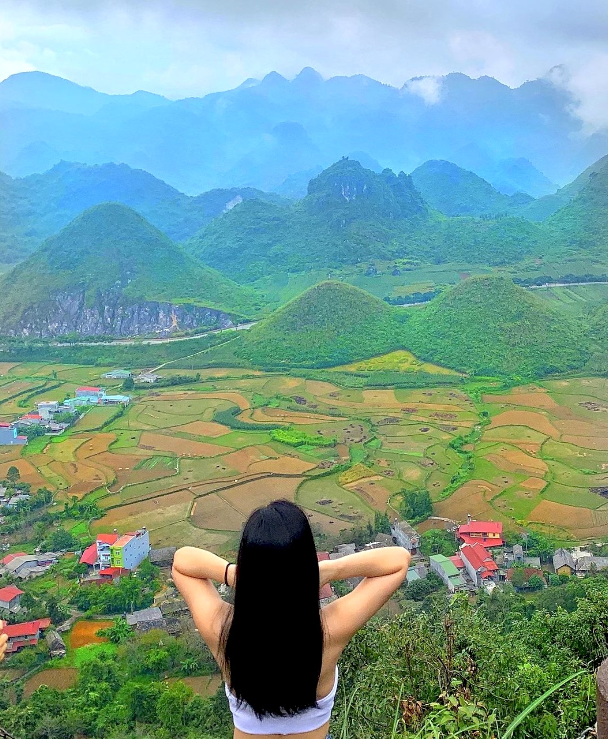 Những ngọn núi độc đáo ở Việt Nam ảnh 3 Nhung ngon nui doc dao o Viet Nam anh 3