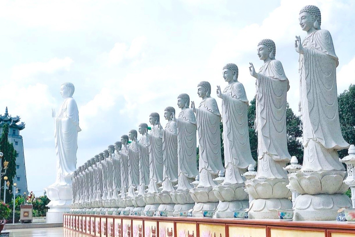 Chua nao co nhieu tuong Phat nhat Viet Nam? hinh anh