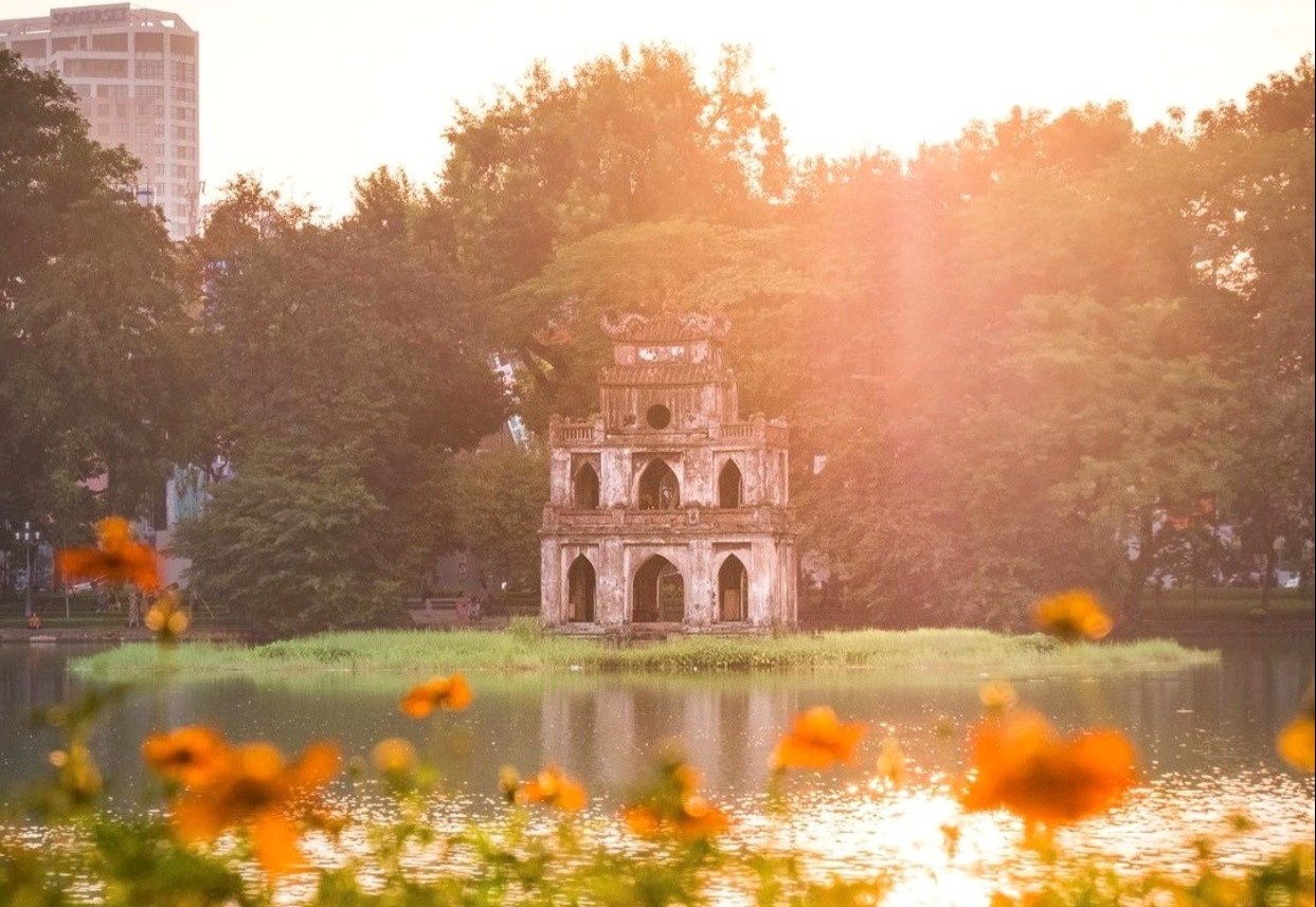 Nhung toa thap bieu tuong noi tieng Viet Nam hinh anh