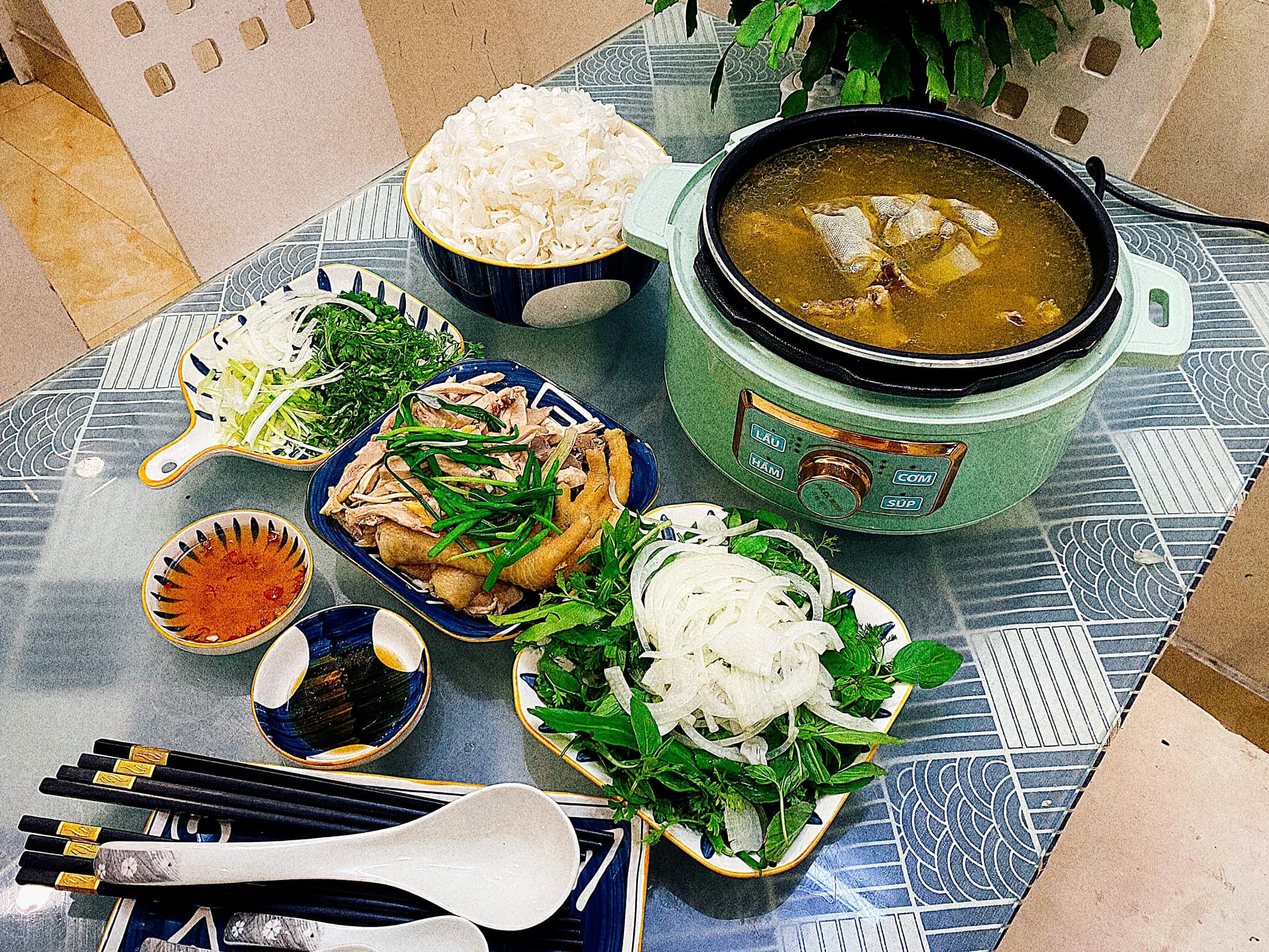 Thuc don bua toi anh 11