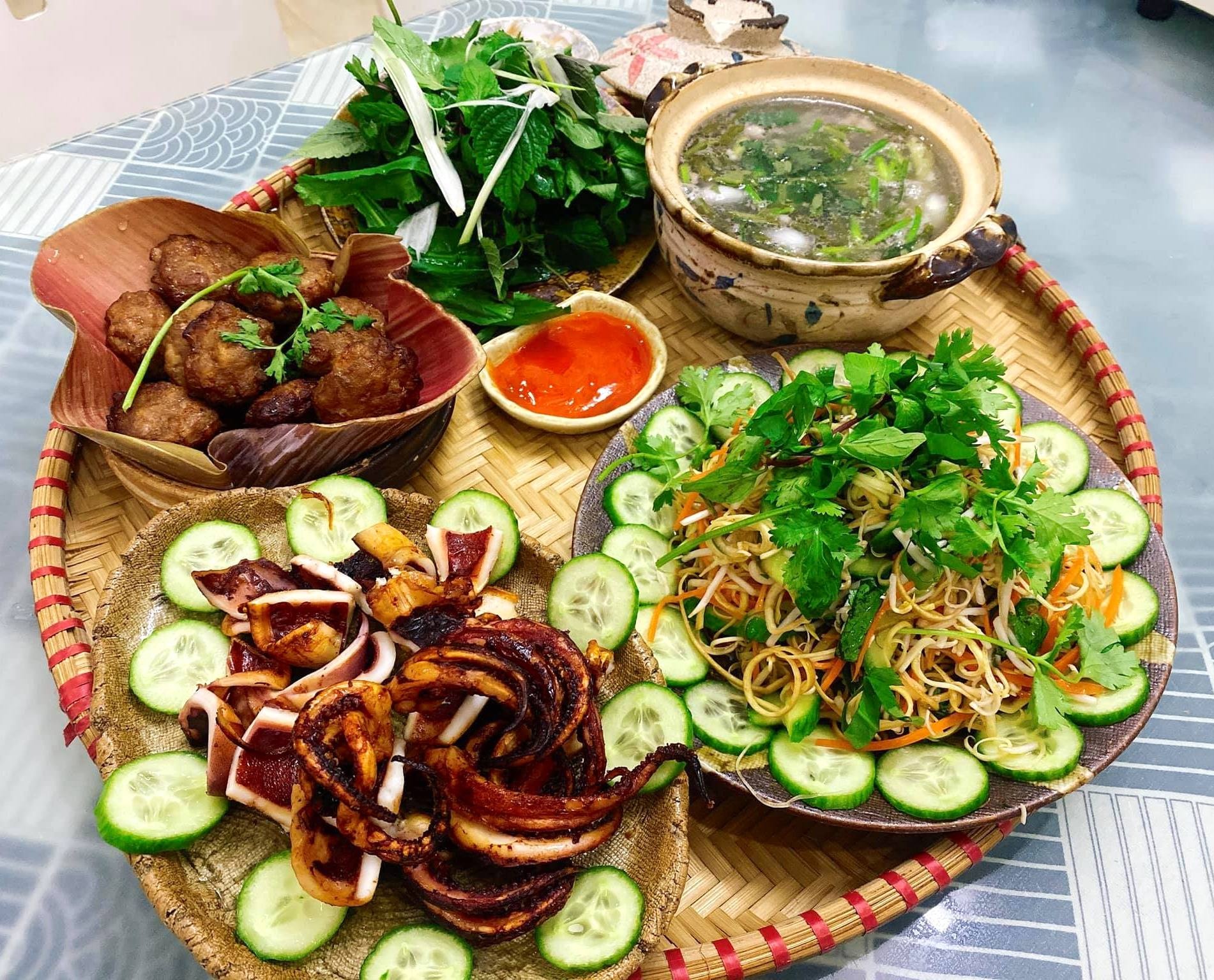 Thuc don bua toi anh 10