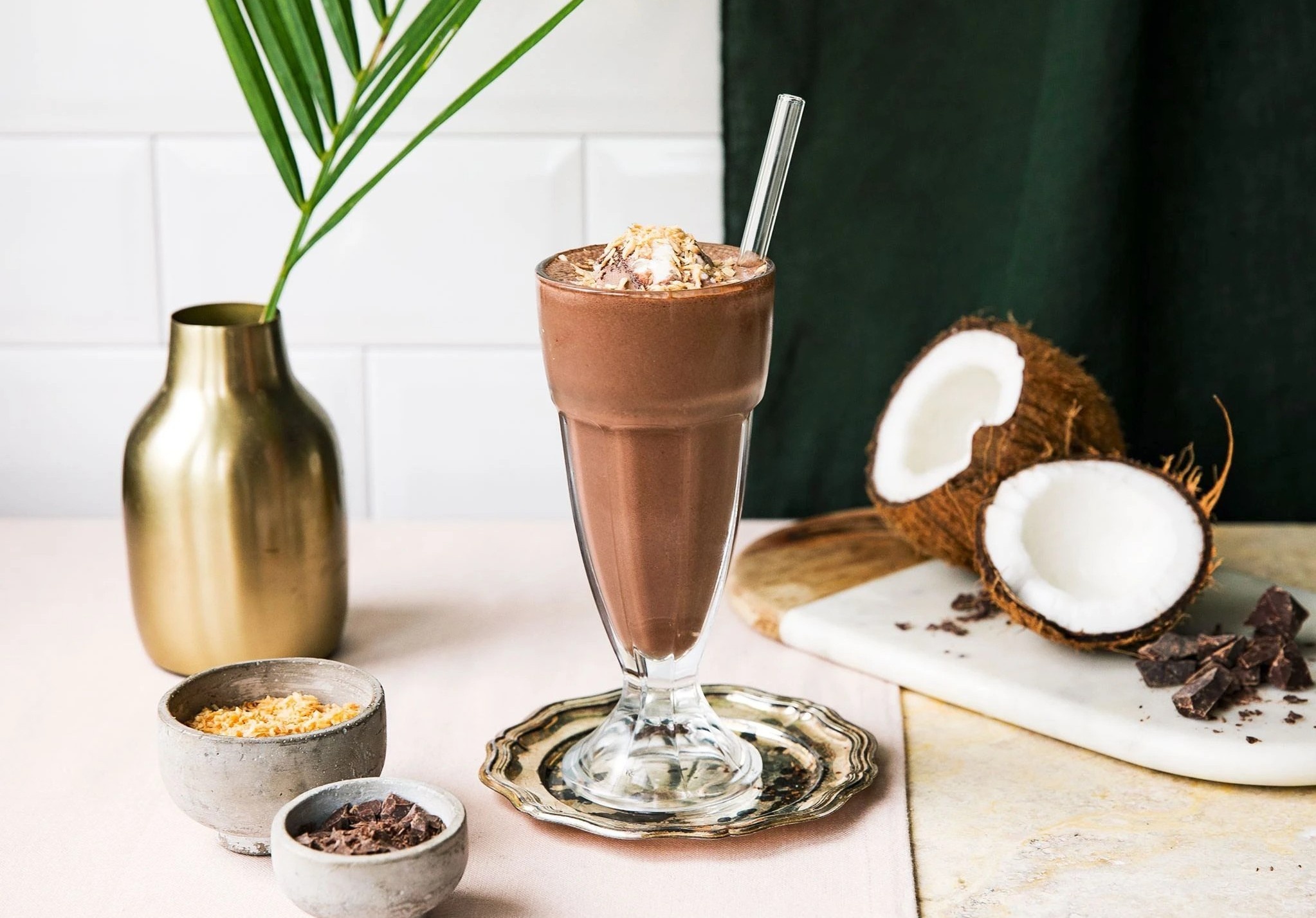 3 cong thuc milkshake cho bua sang giau nang luong hinh anh