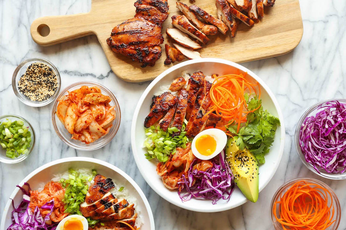 Lam com ga Han Quoc thuong thuc cuoi tuan hinh anh