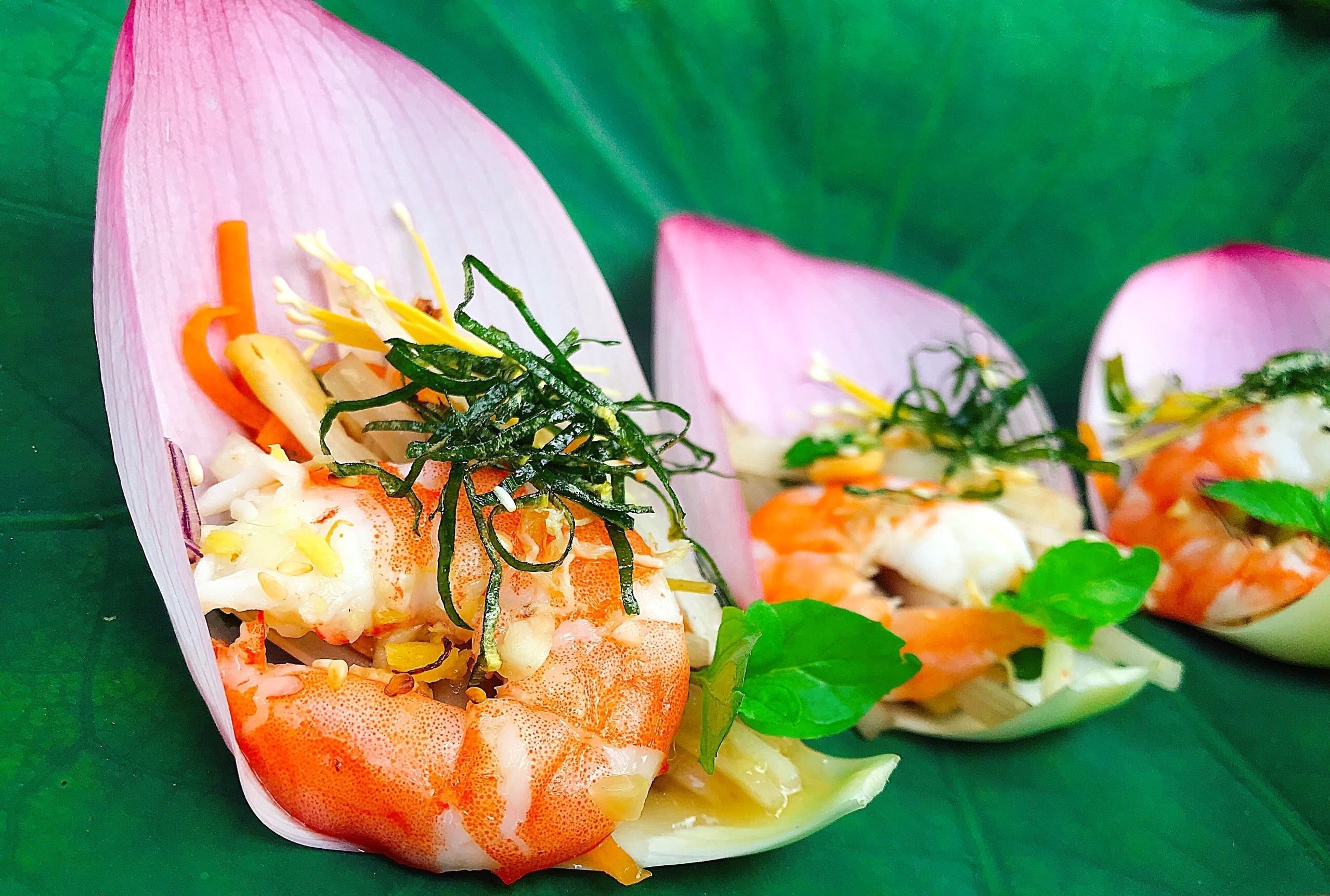 Mon goi ngo sen la vi cua chang trai 9X hinh anh