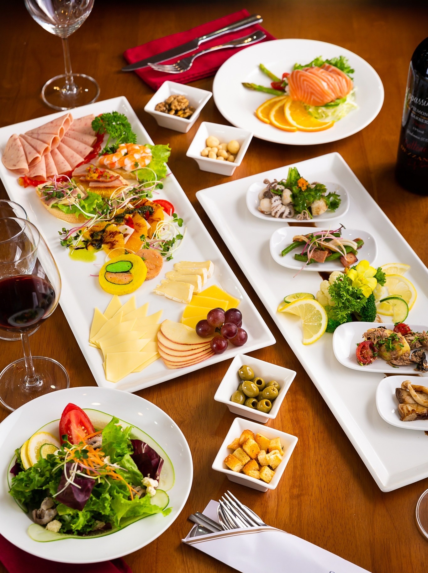 Nhà hàng TP.HCM ảnh 4 Nha hang TP.HCM anh 4