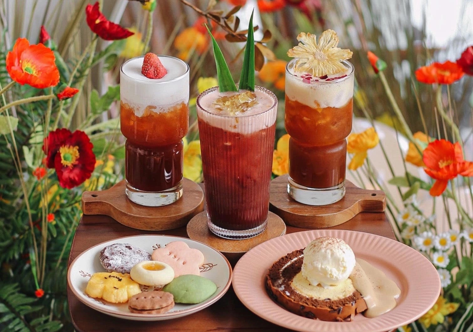 Check-in Trung thu o 4 tiem ca phe tai TP.HCM hinh anh