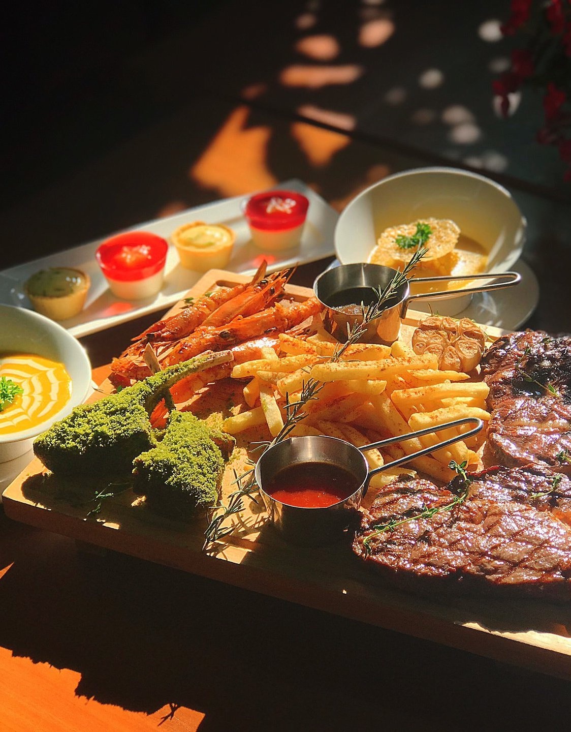 nha hang o TP.HCM anh 6