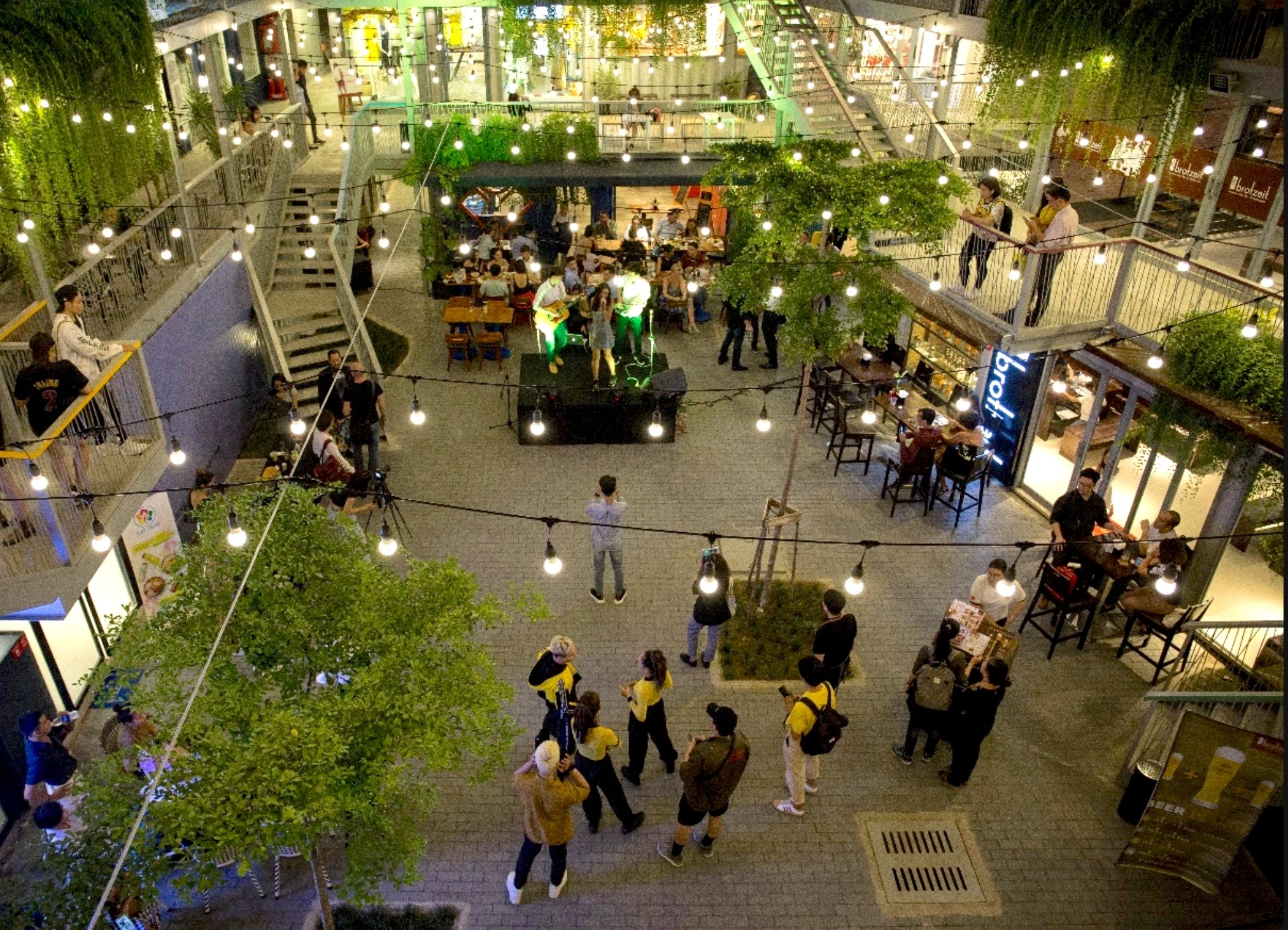 Khu to hop Sai Gon anh 4