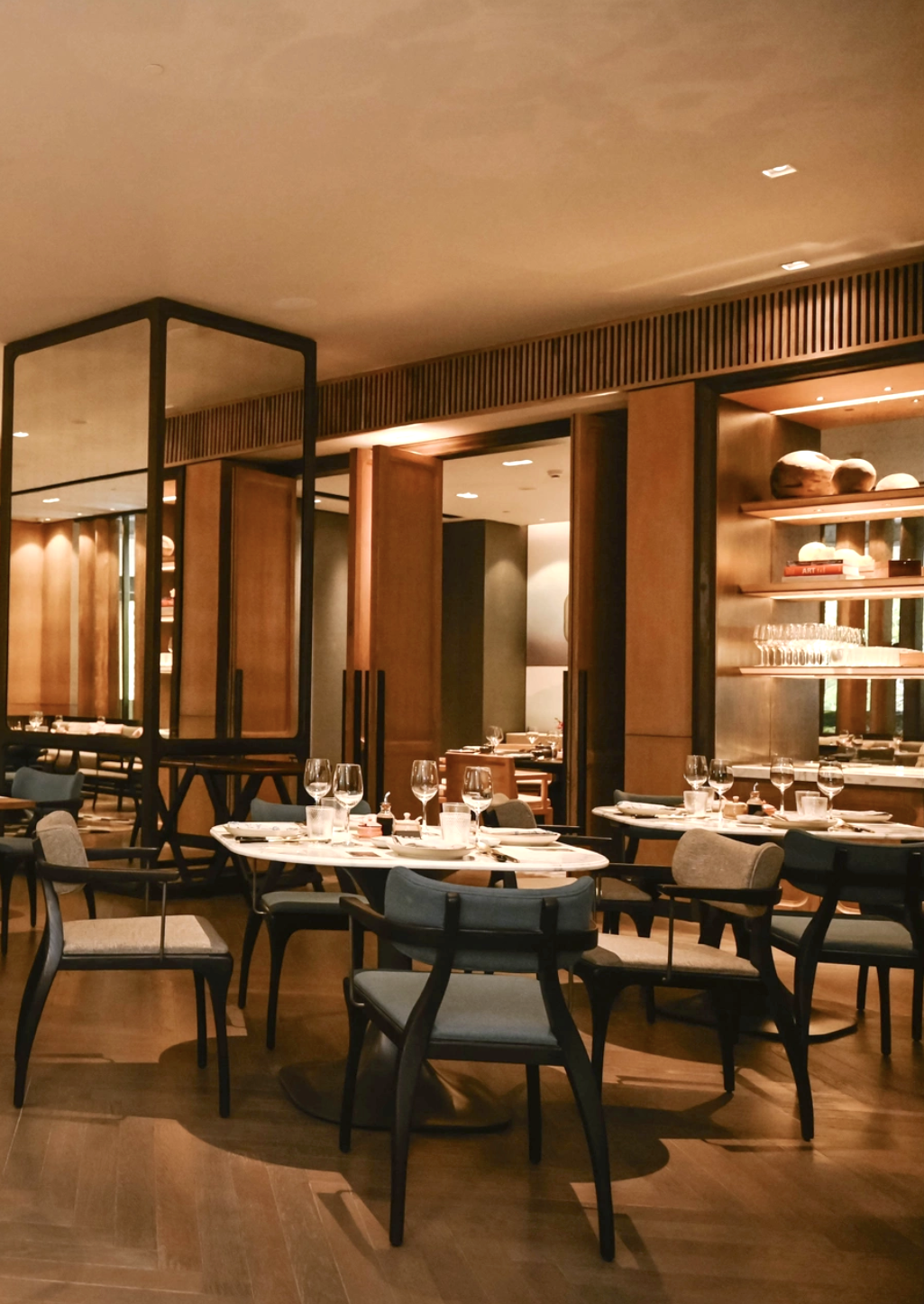 Nha hang cao cap anh 3