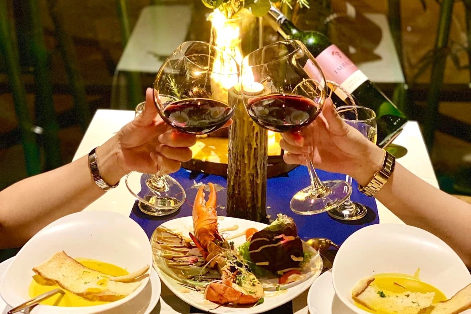 5 nha hang cao cap cho le 20/10 o TP.HCM hinh anh