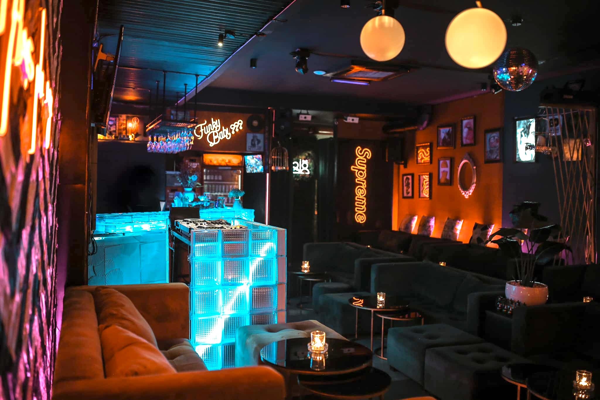 10 cocktail bar cho cuoc hop mat can Tet o quan 1 hinh anh
