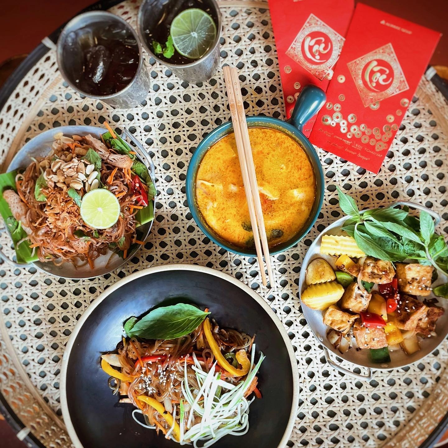 Ram thang Gieng anh 4