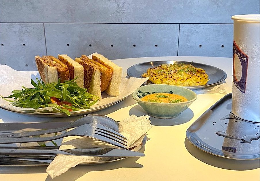 Quan ca phe TP.HCM anh 9