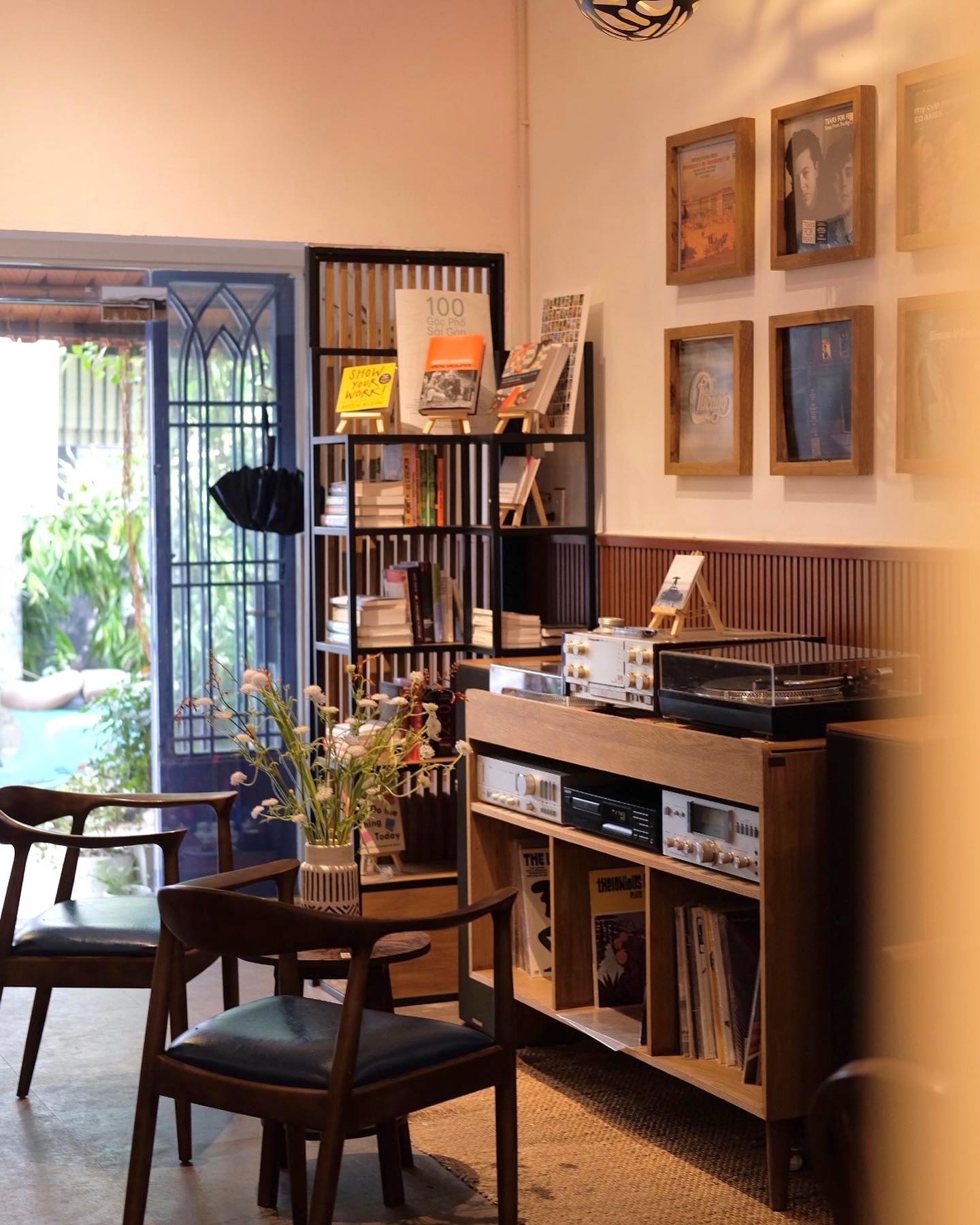 Check-in Sai Gon anh 8