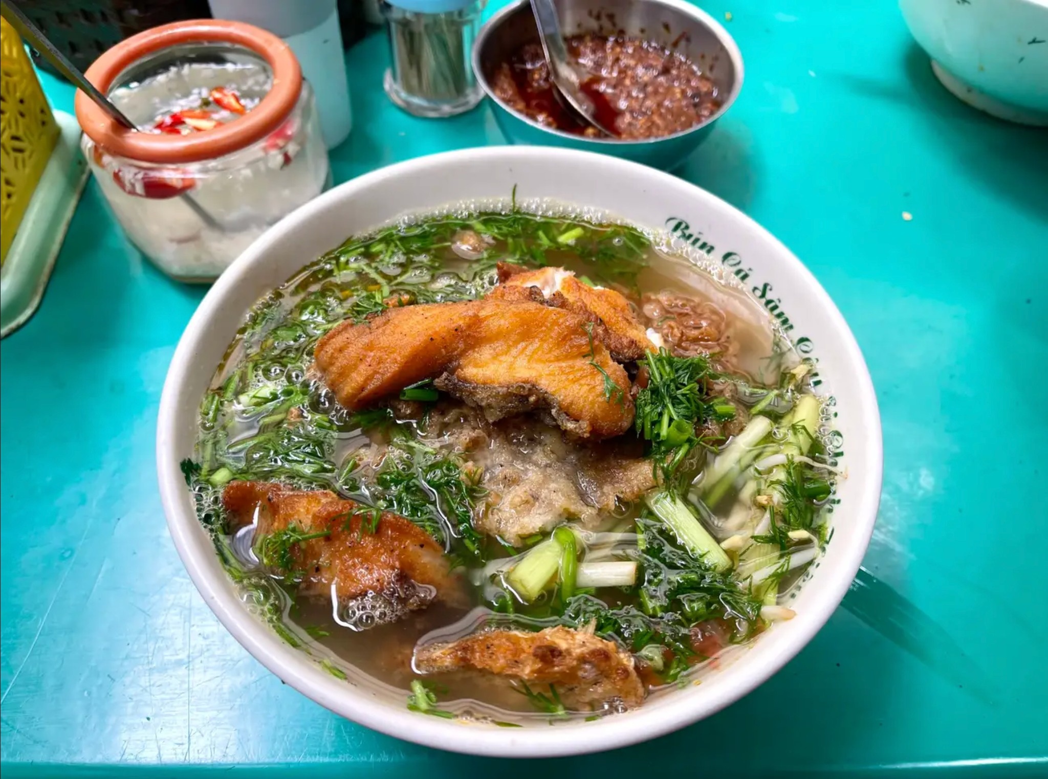 Am thuc duong pho anh 1