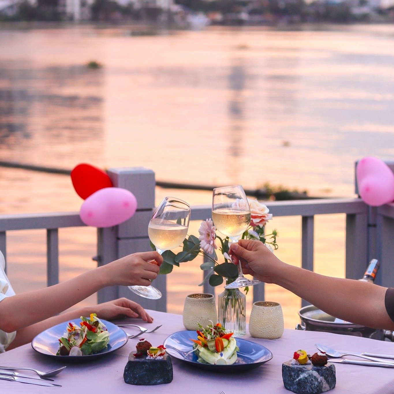 Tiec Valentine o TP.HCM anh 4