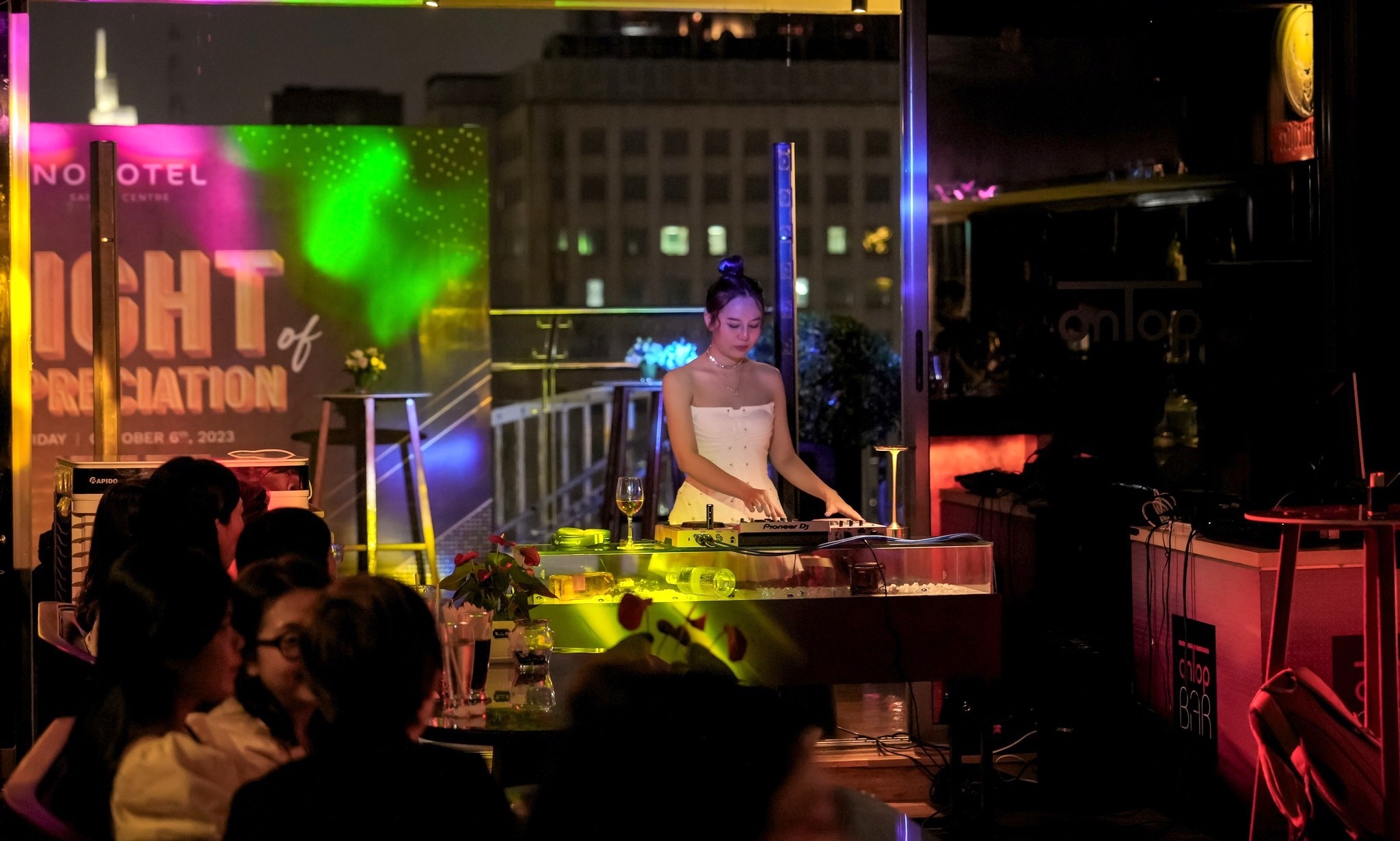 Diem choi dem Sai Gon anh 6