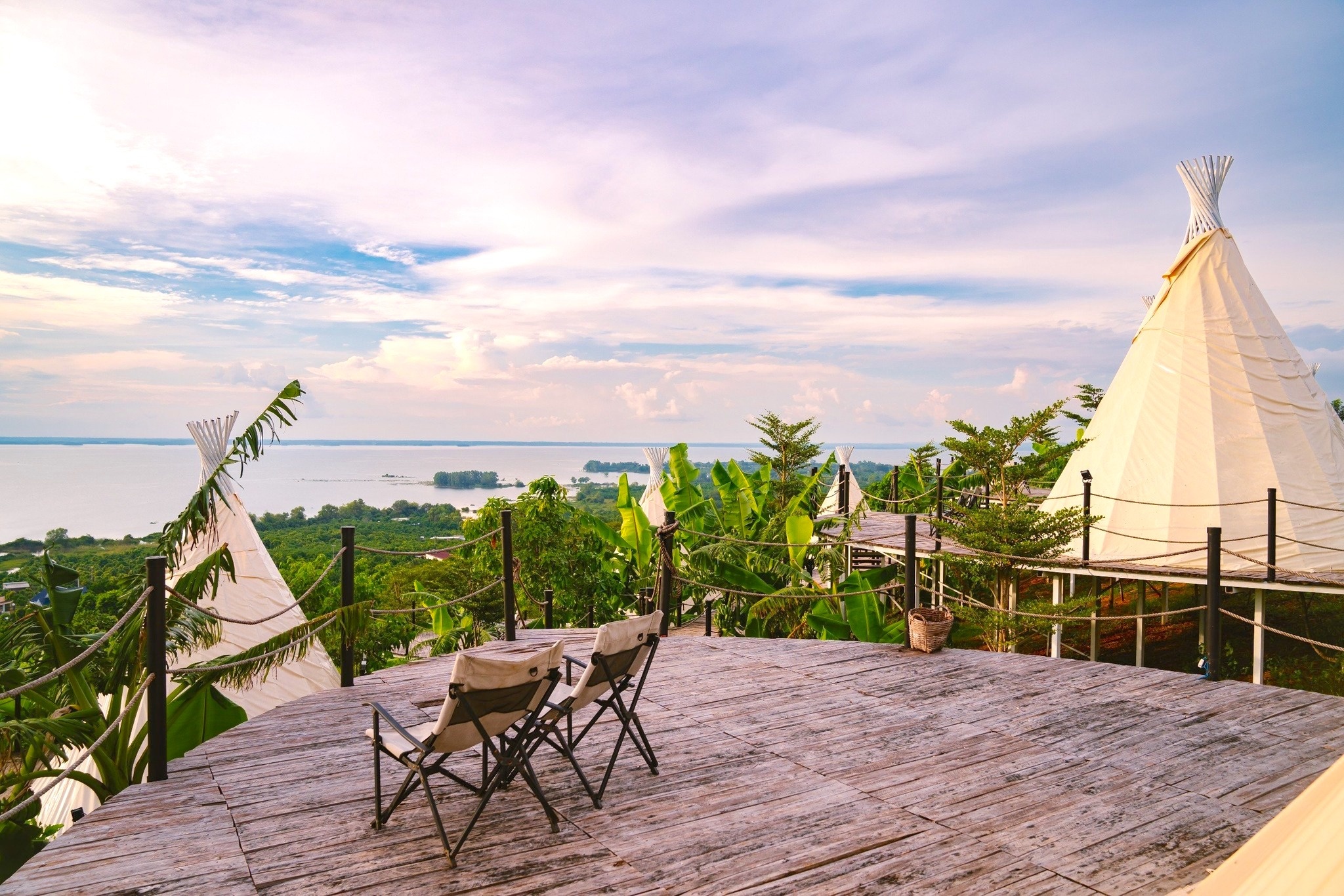 Du lich dip le anh 5