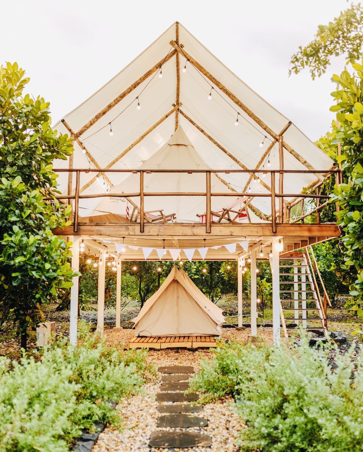 Du lich dip le anh 1