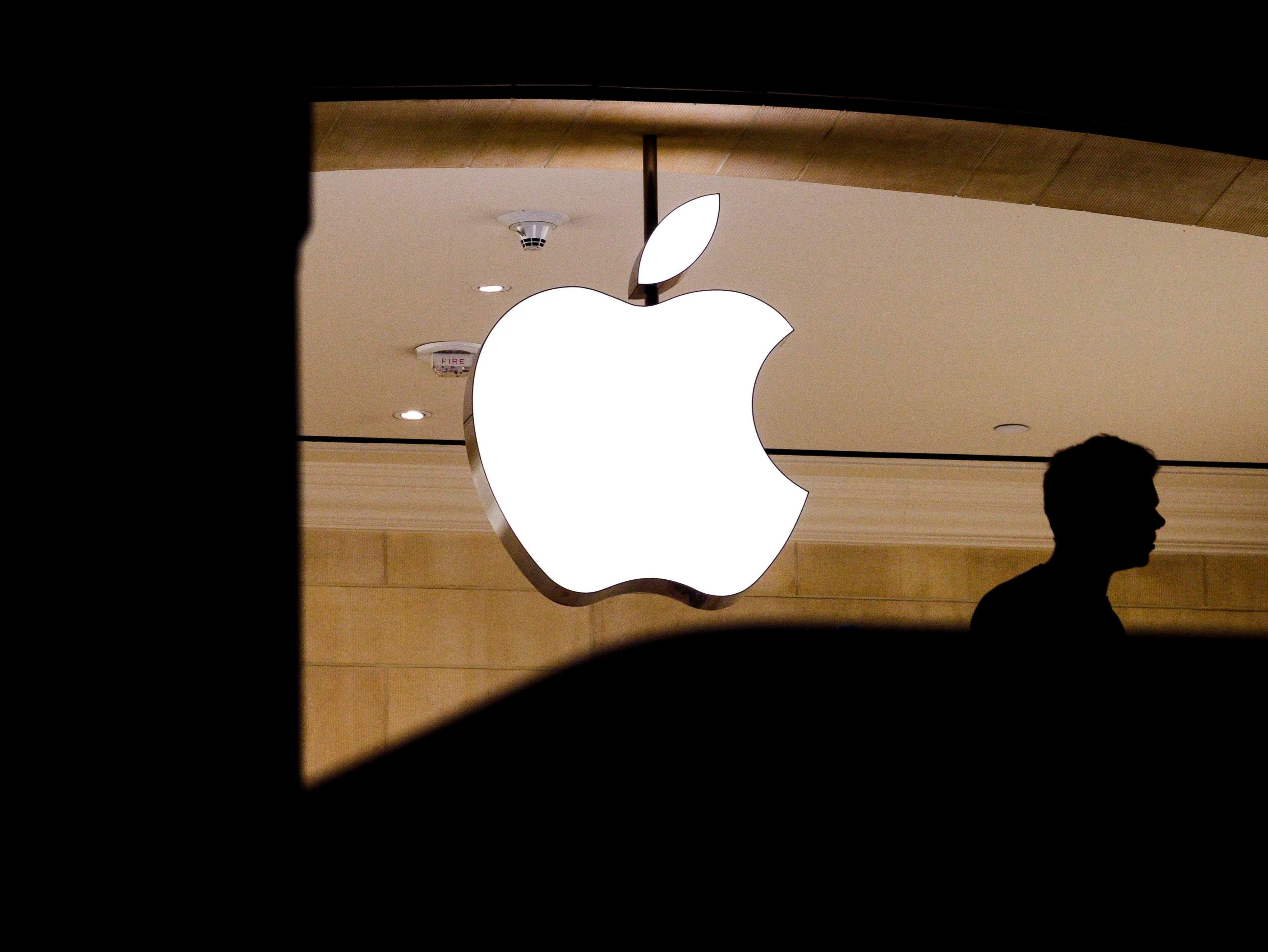 Apple la tiep tuc la thuong hieu gia tri nhat toan cau hinh anh