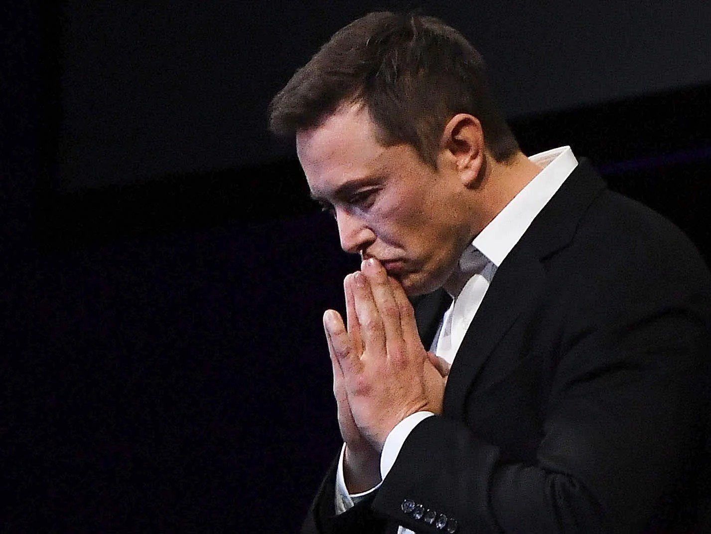 Noi dau lon nhat cua Elon Musk hinh anh