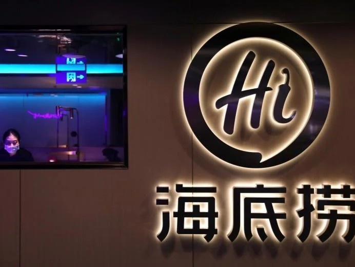 Chuoi lau Haidilao bi phan doi vi thu thap du lieu khach hang hinh anh