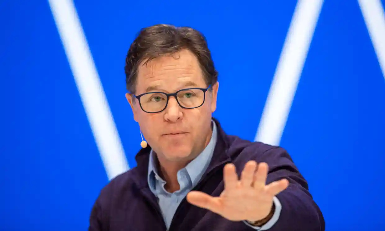 Mark Zuckerberg ne tranh truyen thong. anh 4