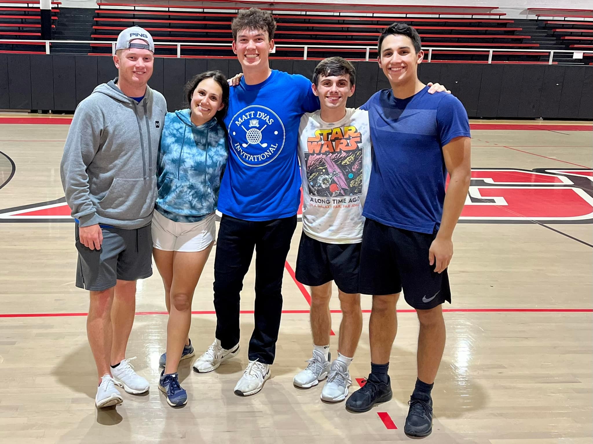 Nhan thuong vi khong su dung mang xa hoi suot 6 nam anh 2