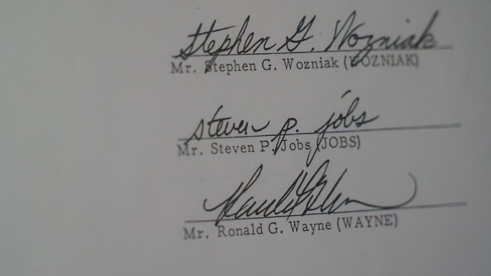 Nha dong sang lap thu 3 cua Apple anh 2