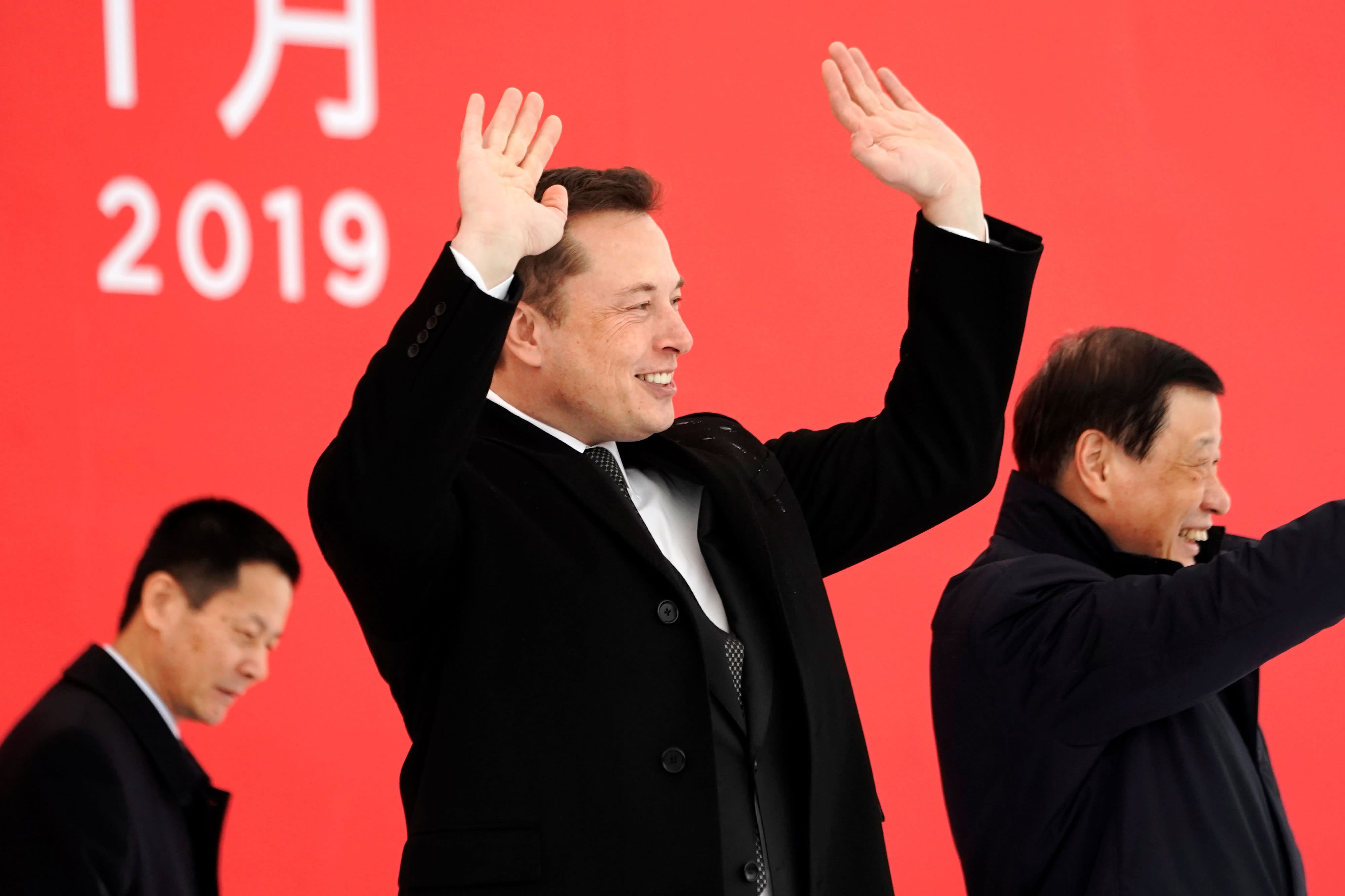 Elon Musk duoc ham mo tai Trung Quoc anh 3
